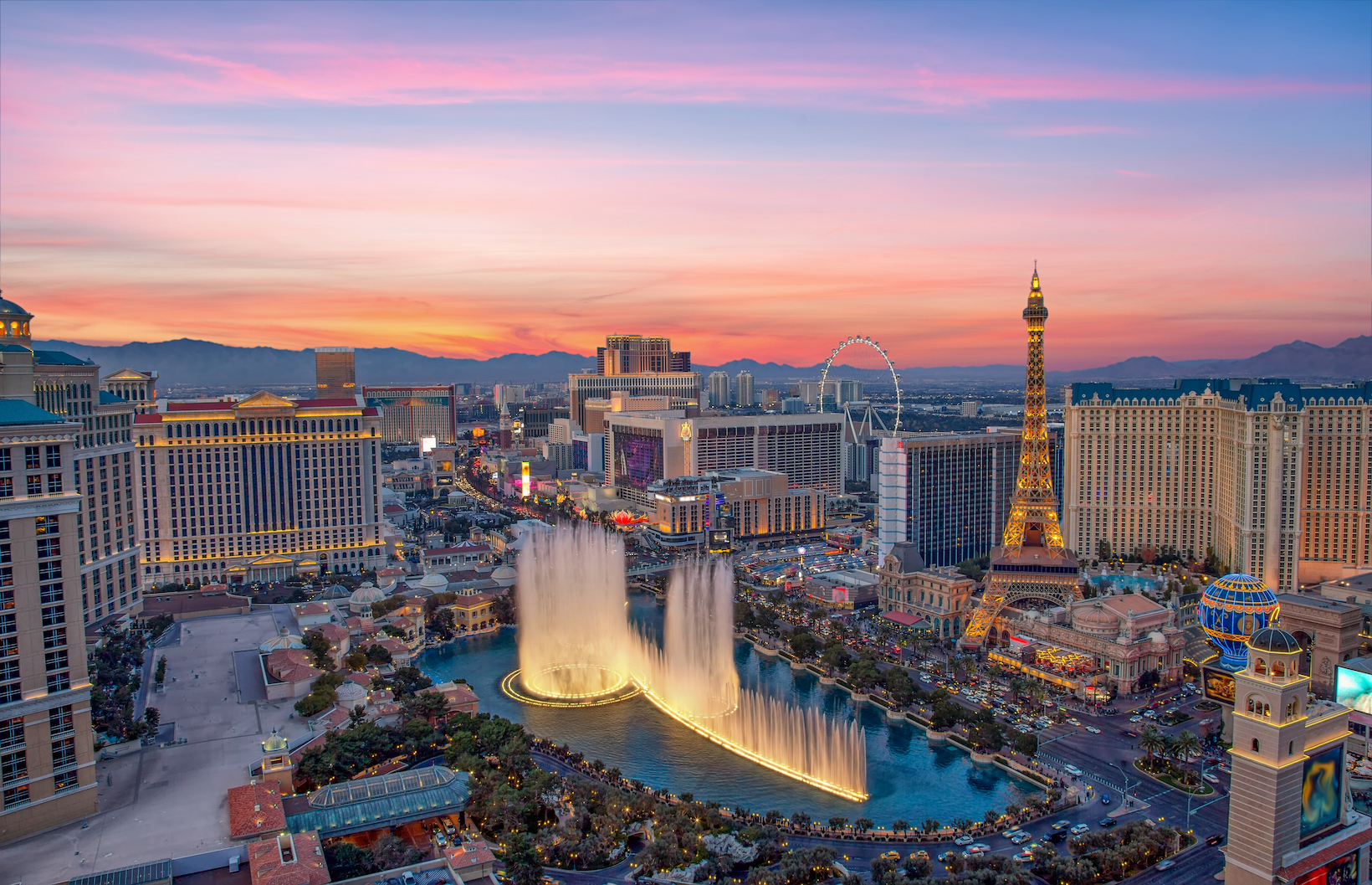 Las Vegas - Explore the Las Vegas Strip & Beyond