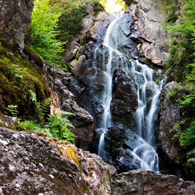 The 10 Most Scenic Waterfall Hikes In Maine Travelawaits 