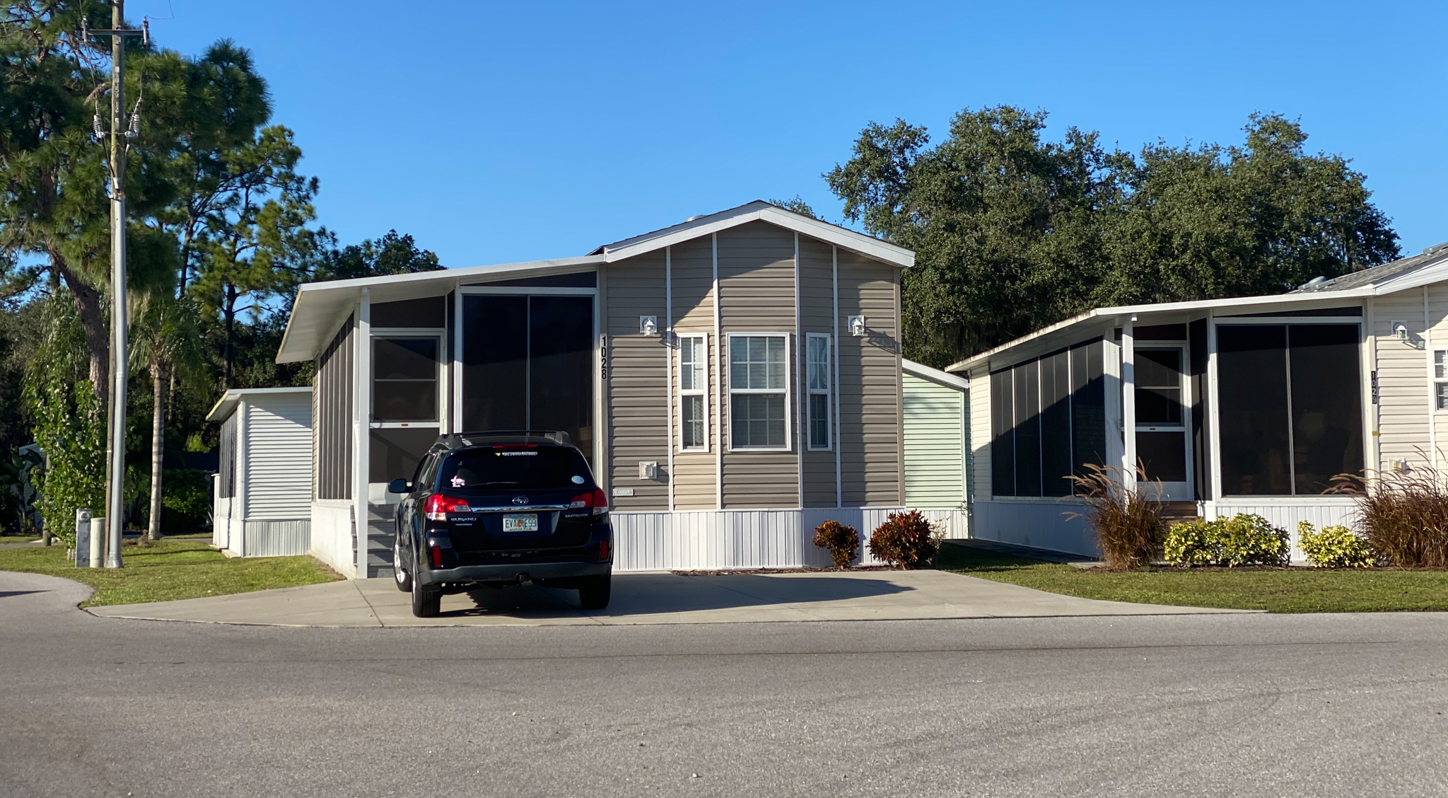 パークモデルRVとは何ですか、さらに1つにとどまる前に知っておくべき9つのこと