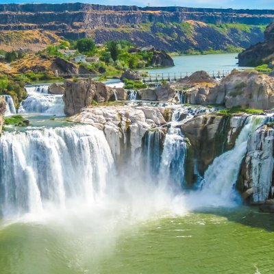 How To Visit Idaho's Beautiful Shoshone Falls