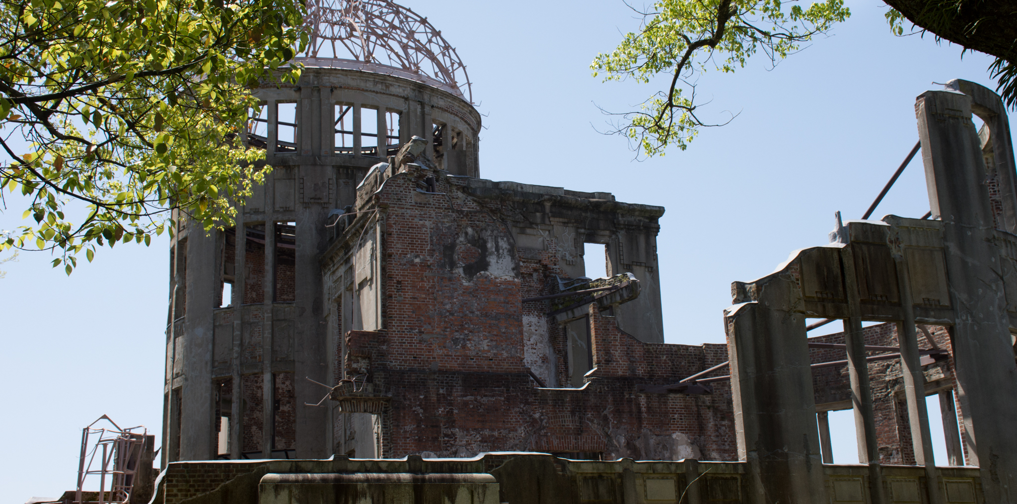 広島の平和記念公園には、7つのものが必要です