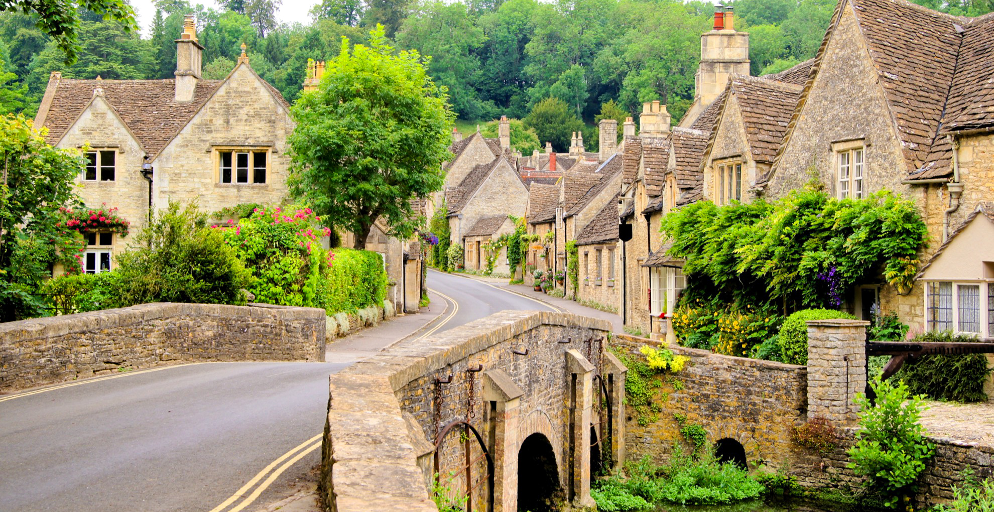 9 Reasons To Visit The Adorable Cotswolds, England - TravelAwaits