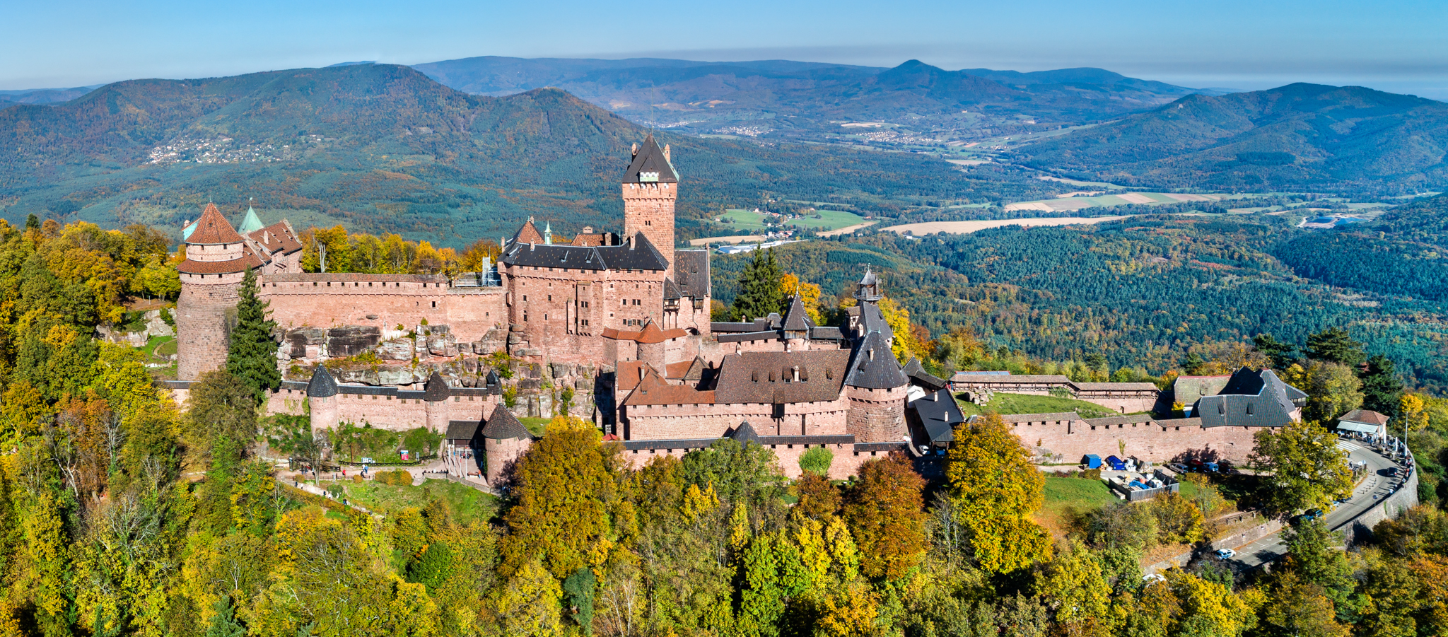 フランスのHaut-Koenigsbourg城で完璧な一日を過ごす方法