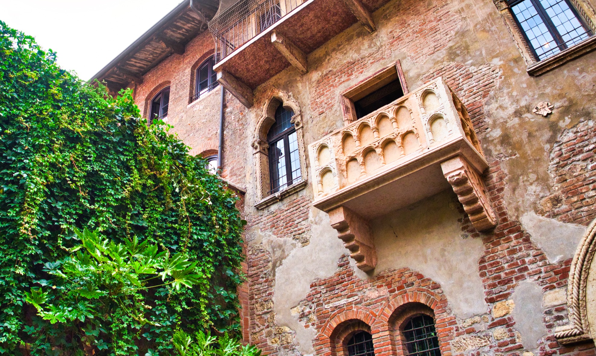 イタリアのシェークスピアのランドマークの探索：訪問する4つの場所