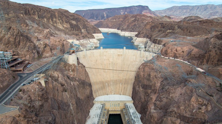 次のベガス旅行中にボルダーシティを訪れる10の理由