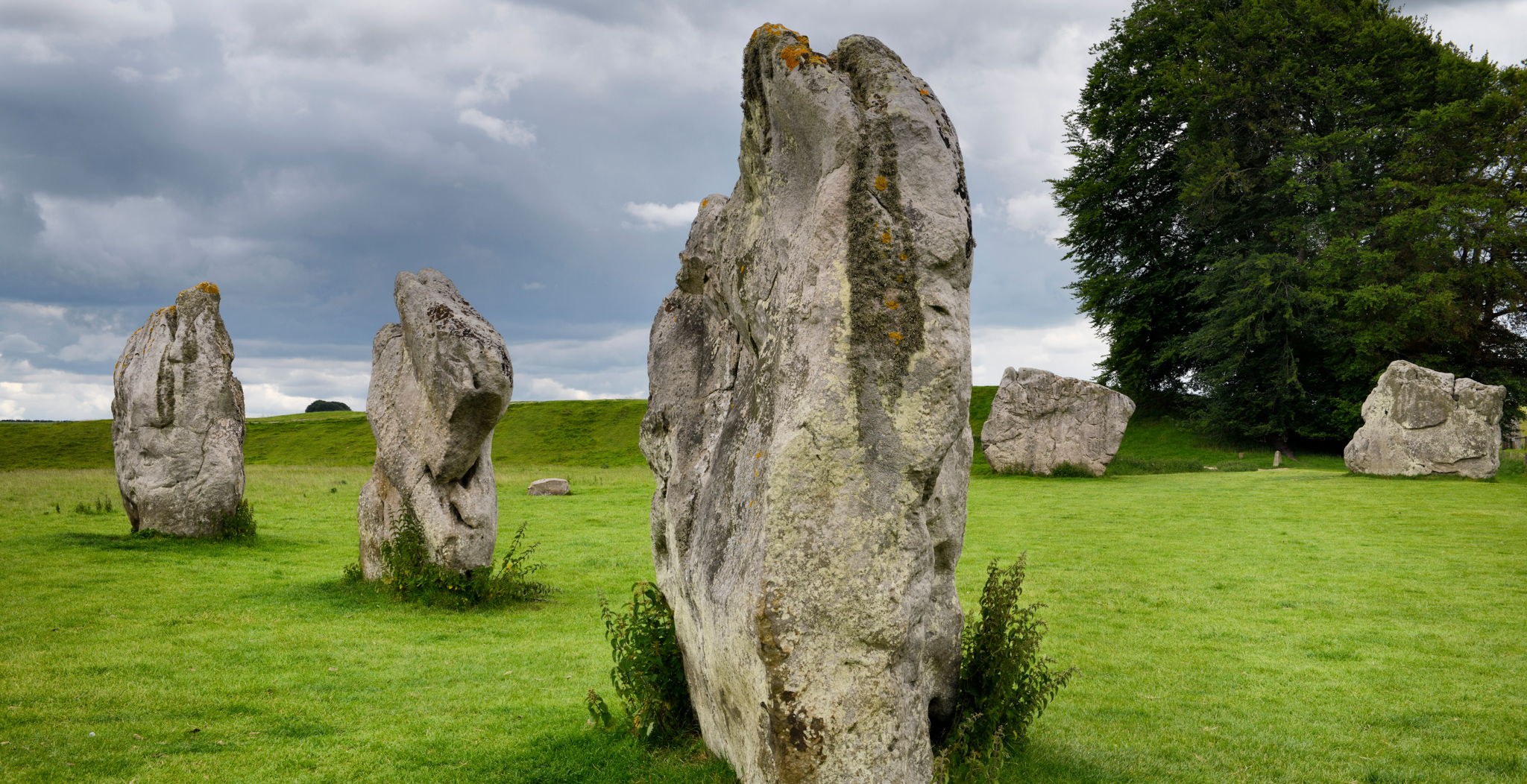 Why I Decided To Go To Avebury Instead Of Stonehenge