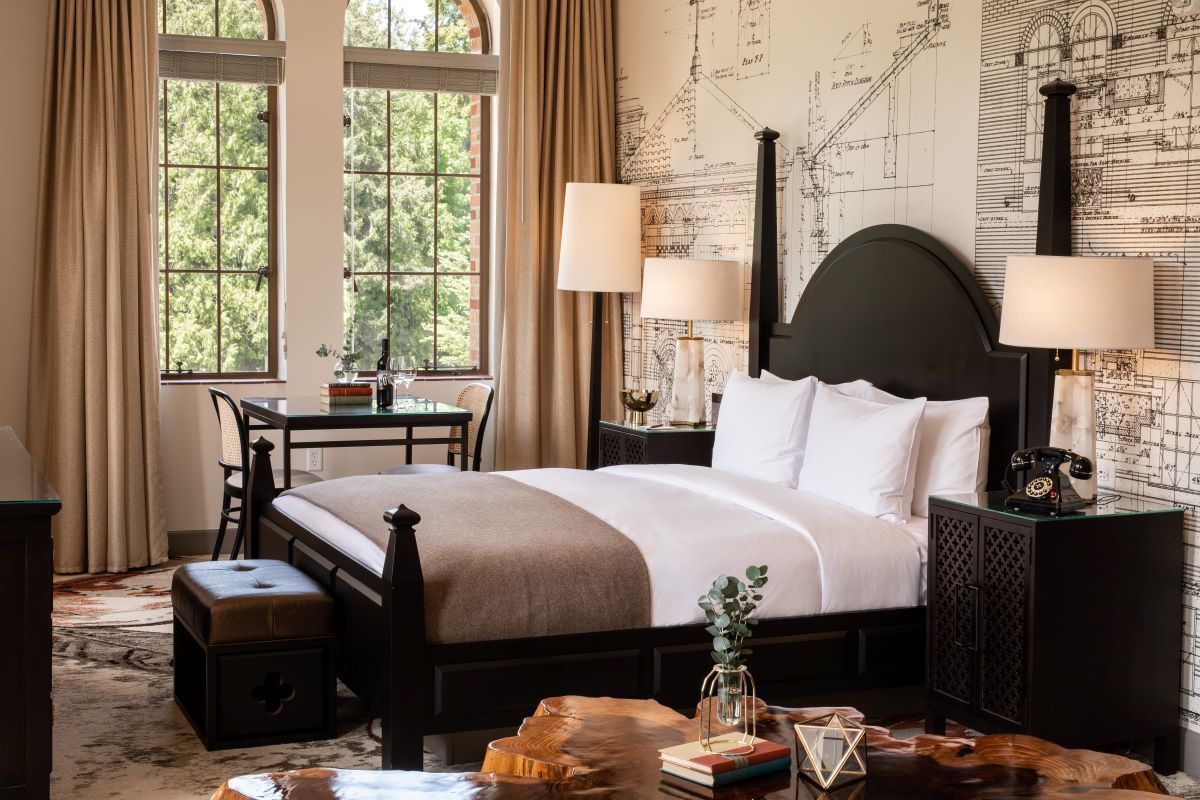 ワシントン湖で訪れる必要があるゴージャスな豪華なリトリート