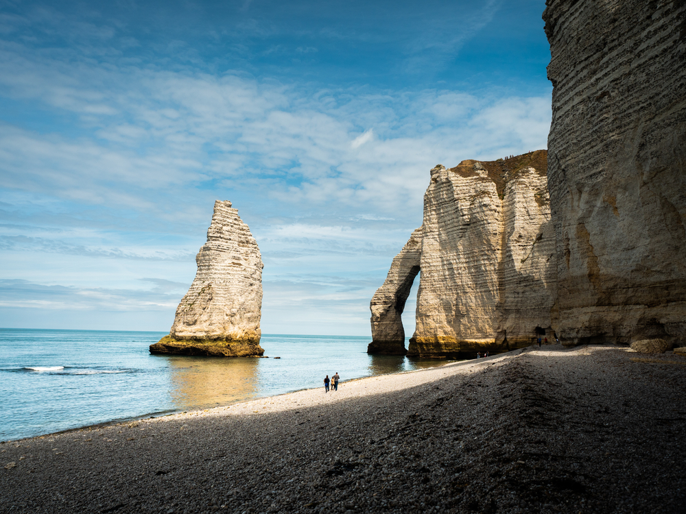 Visit Étretat's Striking White Chalk Cliffs and Magnificent Rock Arch ...