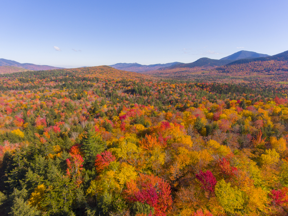 11 Best Fall Foliage Getaways In New England | TravelAwaits