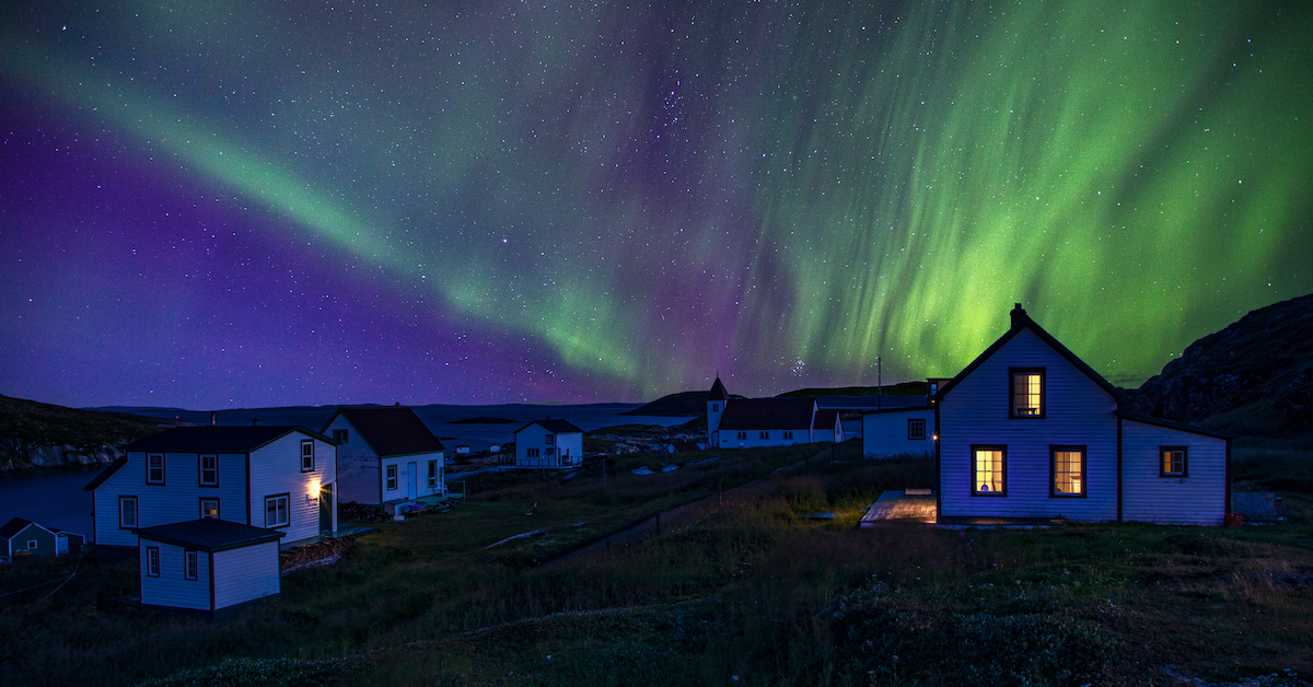 ロードトリップリストの一番上にある必要がある壮大なカナダの高速道路