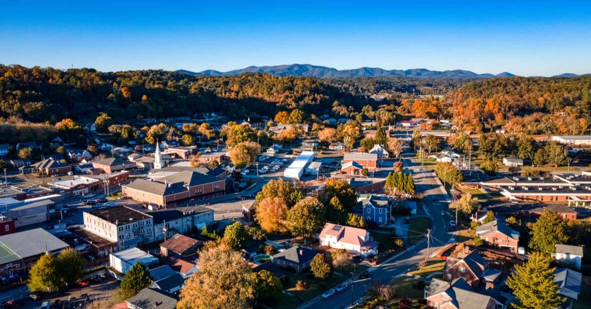 How To Spend A Perfect Weekend In The Apple Capital Of Georgia
