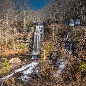 11 Stunning Waterfalls To Discover In The Carolinas | TravelAwaits