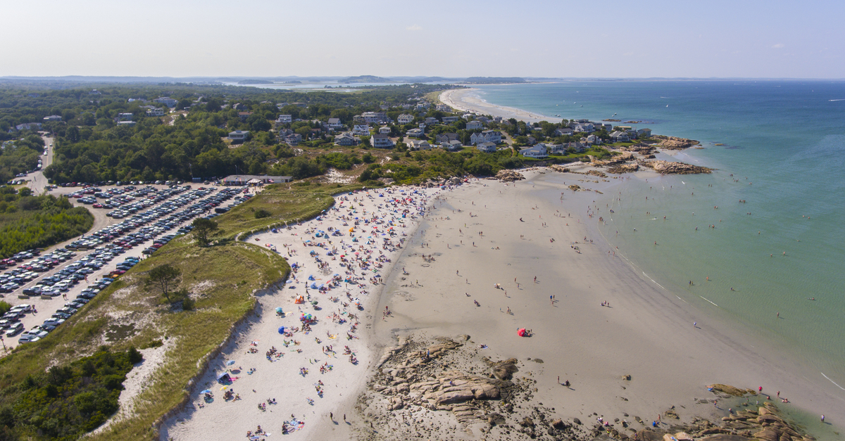 グロスターのウィンガーシェークビーチで太陽に満ちた休暇を過ごす方法