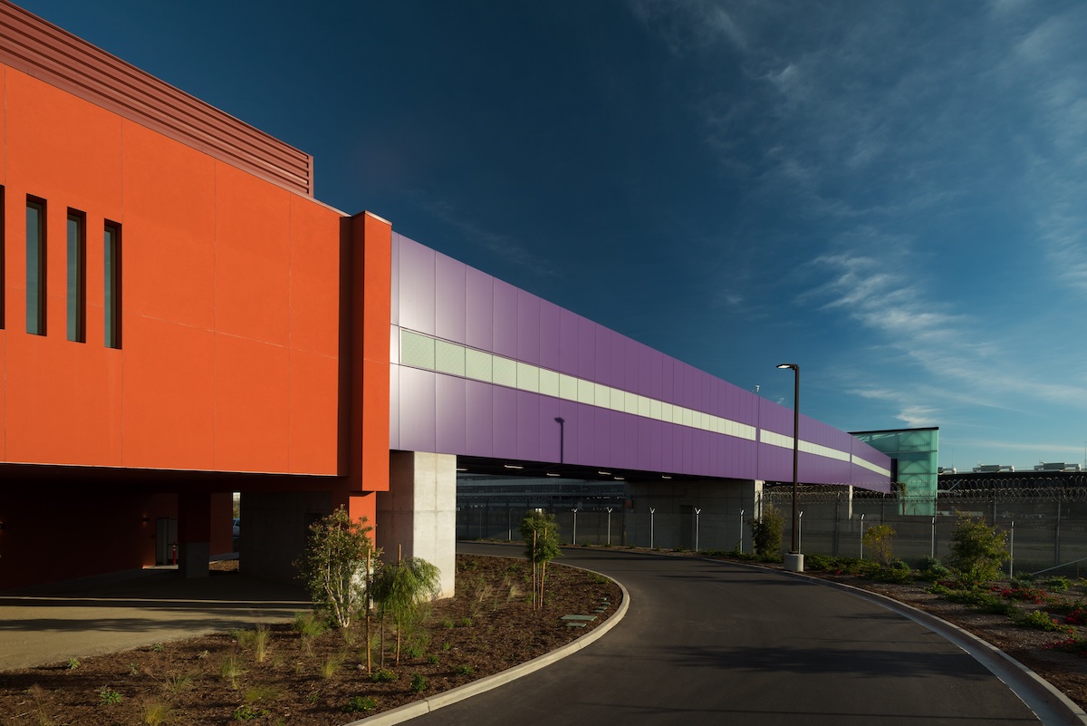 旅行者がメキシコに飛ぶ時間と大金を節約するユニークな方法