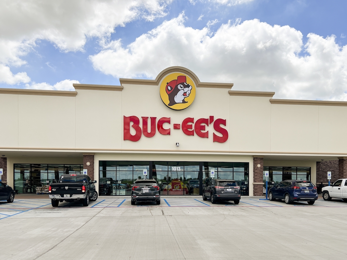 Traveler Favorite Bucee's Opening First Location In The Midwest