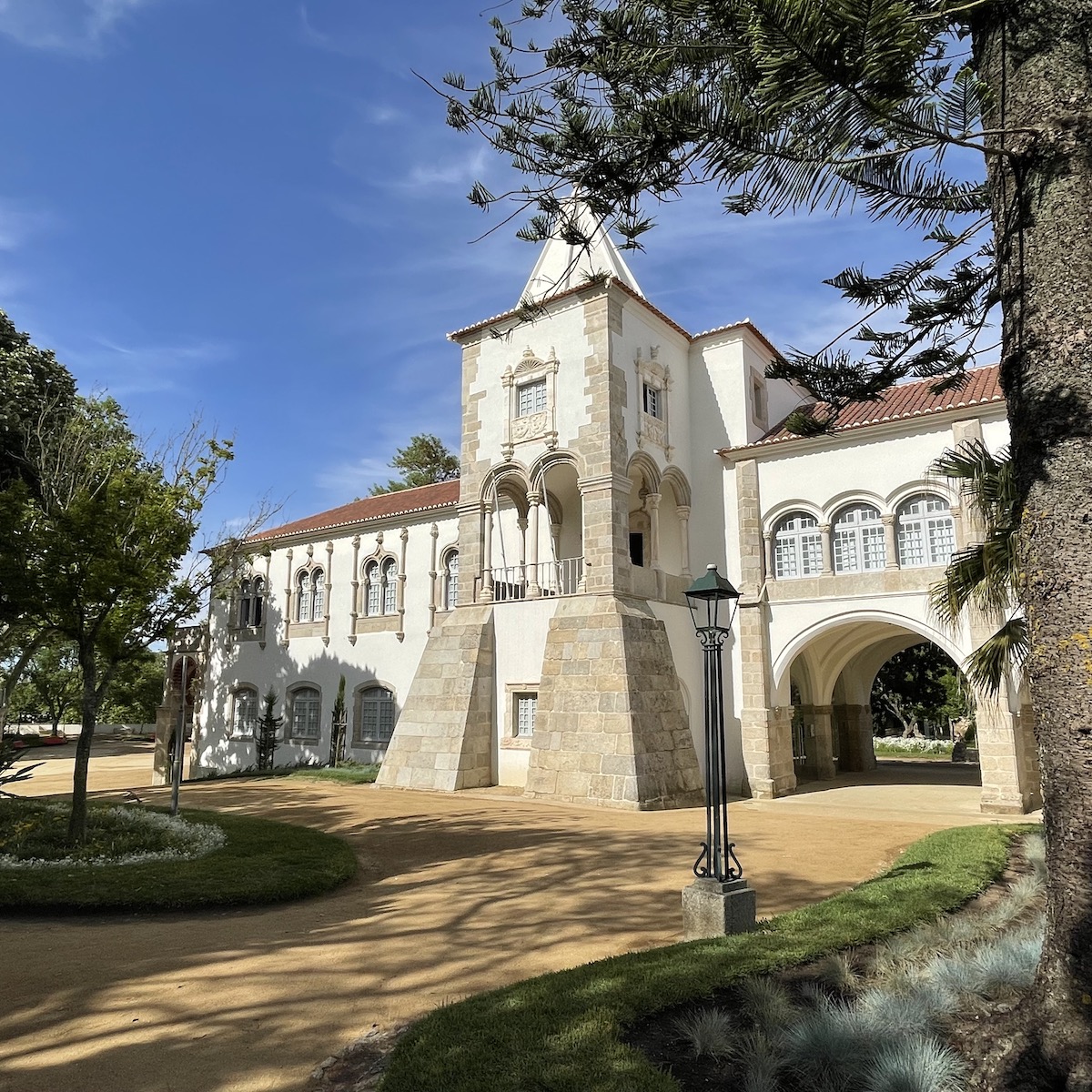 ポルトガルの美しいエボラへの完璧な3日間の訪問