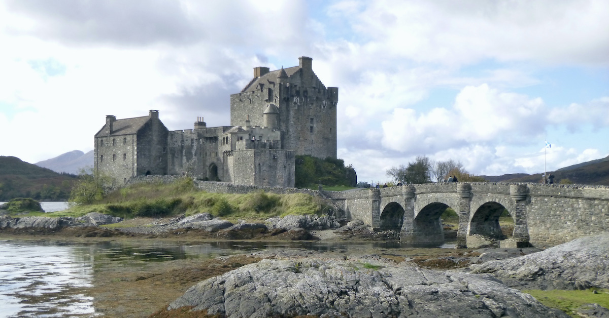 6 Extraordinary Castles To Tour When Visiting Scotland | TravelAwaits