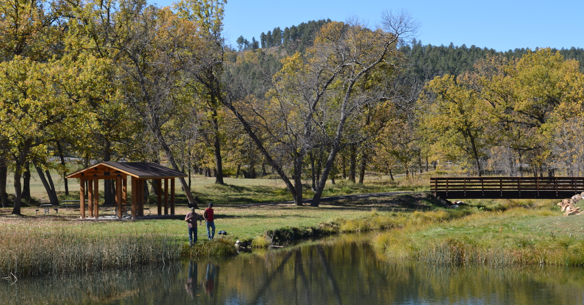 My 13 Favorite Stops In The Black Hills Of South Dakota - TravelAwaits