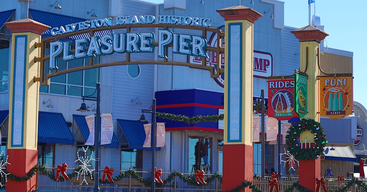 なぜこれがテキサスの湾岸で休日を祝う最も魔法のような場所であるのか