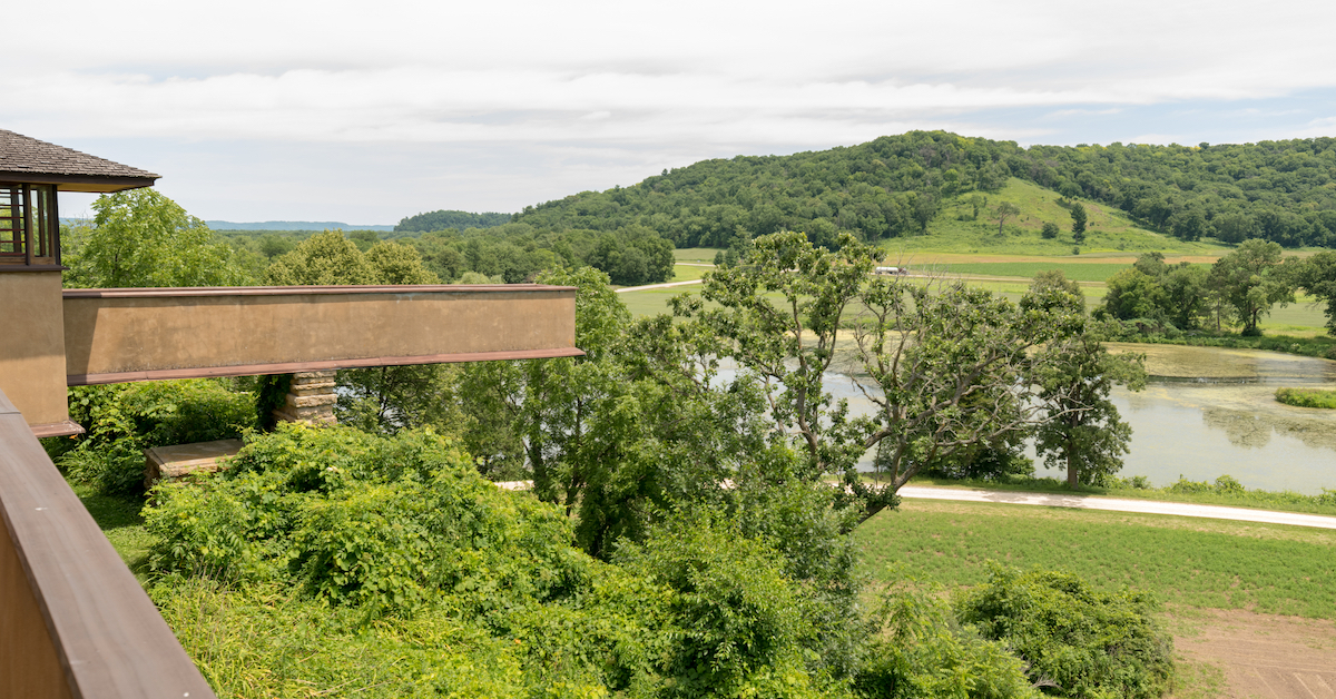 10 Historic HiddenGem Towns To Explore In Wisconsin TravelAwaits