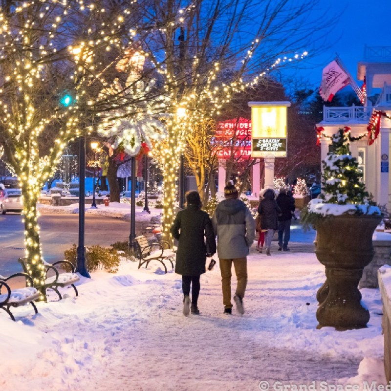 7 Quaint Michigan Towns Perfect To Visit During Christmas | TravelAwaits