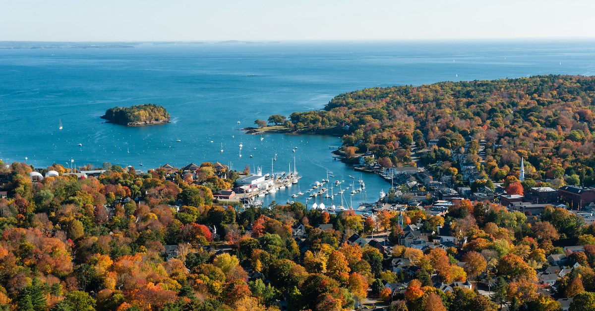 How To Spend A Beautiful Weekend In Quaint Camden, Maine | TravelAwaits