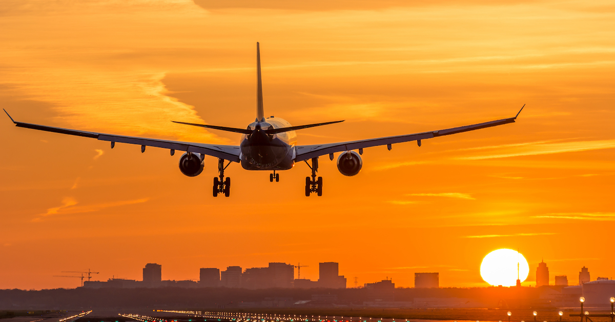 Best And Worst Times Of The Day And Year To Fly According To Airline ...