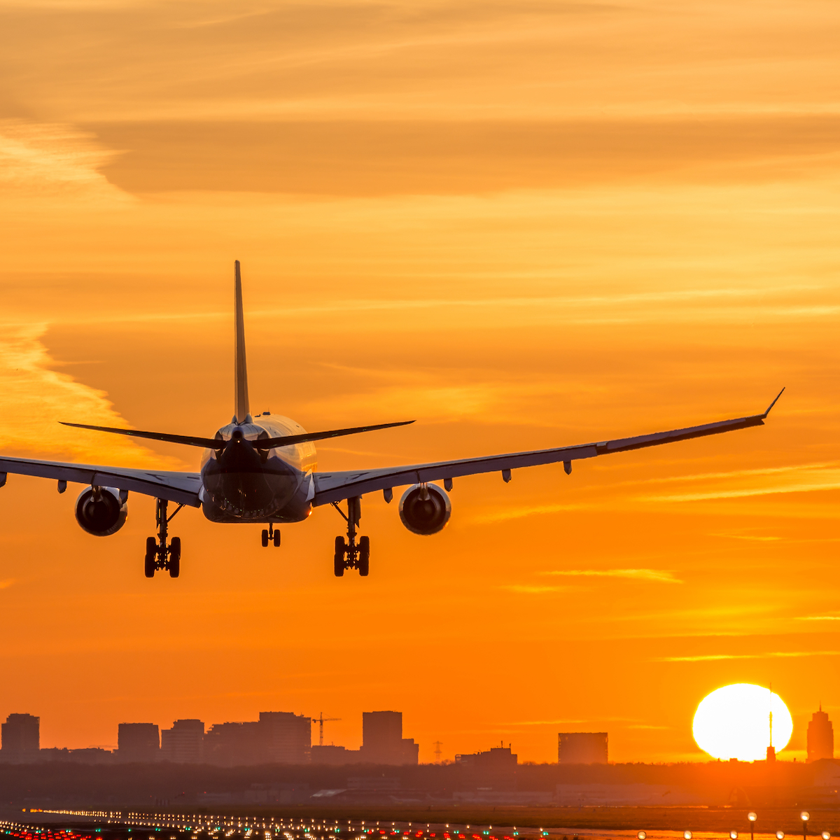 Best And Worst Times Of The Day And Year To Fly According To Airline ...