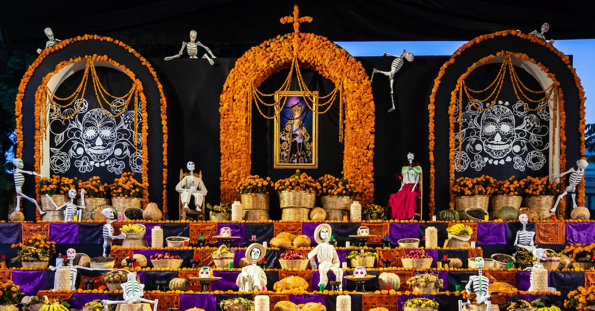 世界中の3つの文化祭りを計画する価値がある